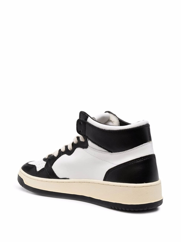 Medalist colour-block high-top sneakers