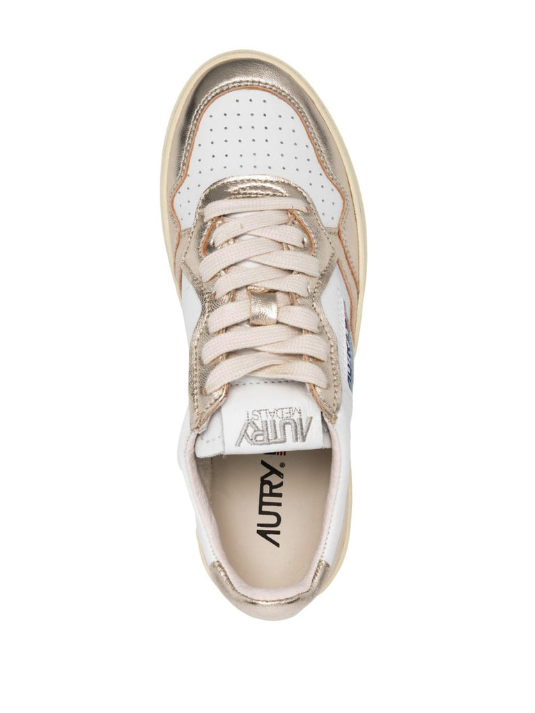 logo-patch lace-up sneakers