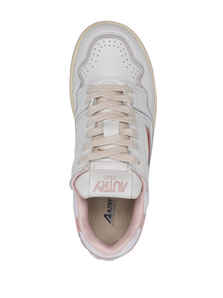 logo-embellished side panels leather sneakers