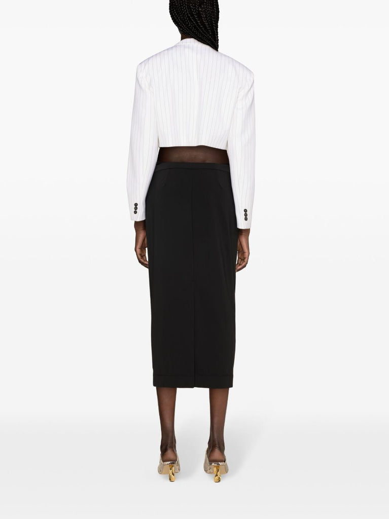 Kurzer Blazer mit Nadelstreifenmuster