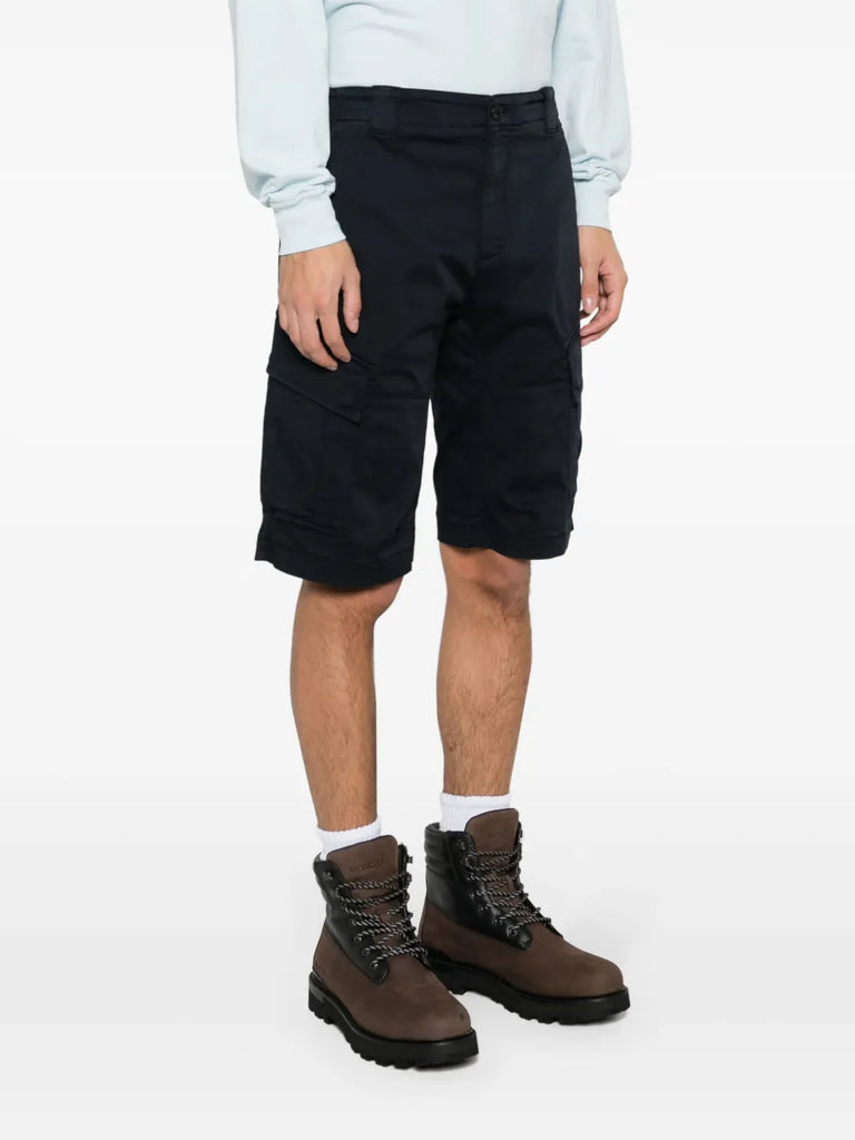 Lens-detail cargo shorts