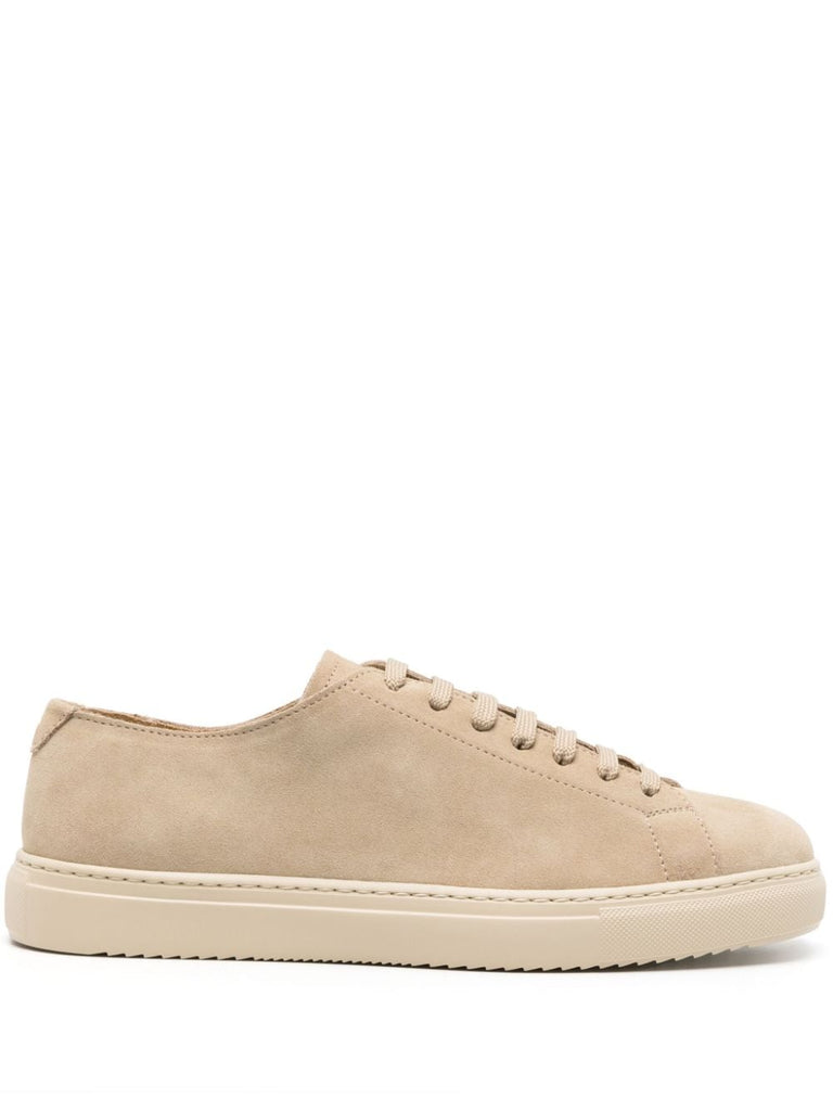 Wildleder-Sneakers mit Logoprägung