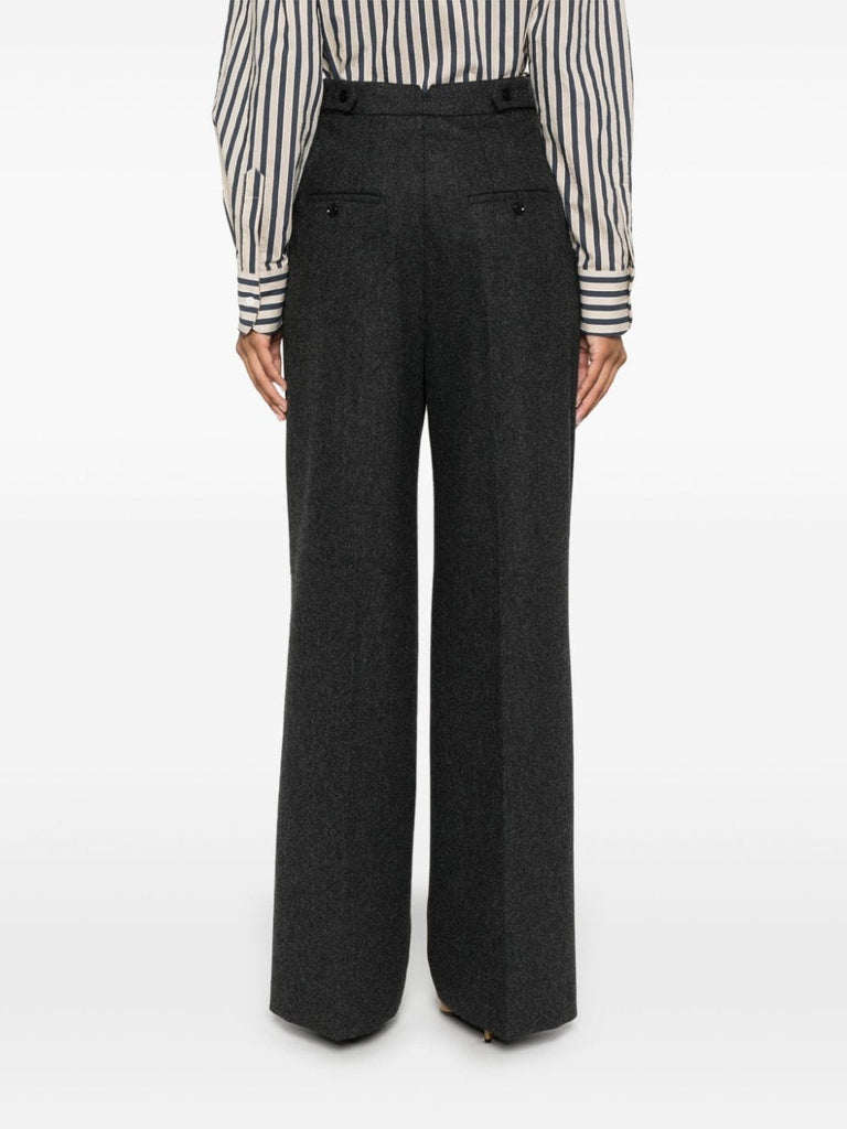 pleated trousers