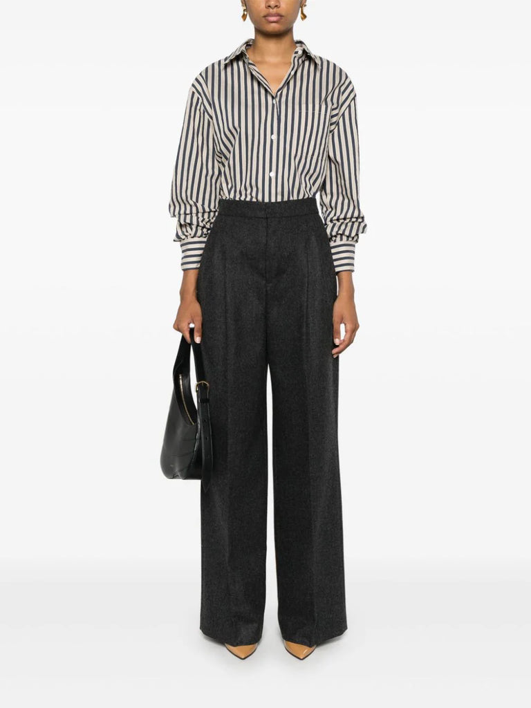 pleated trousers
