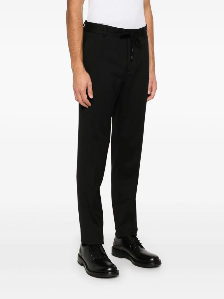 drawstring-waist trousers