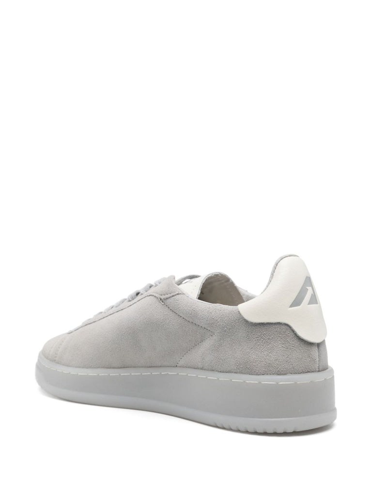 Dallas sneakers