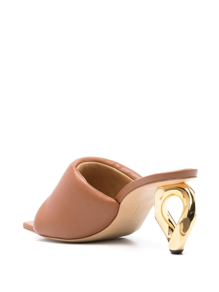 80 mm hohe Mules aus Leder mit Kettenabsatz