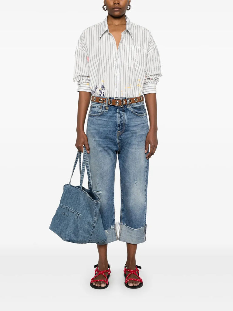 Jeans mit tiefem Schritt