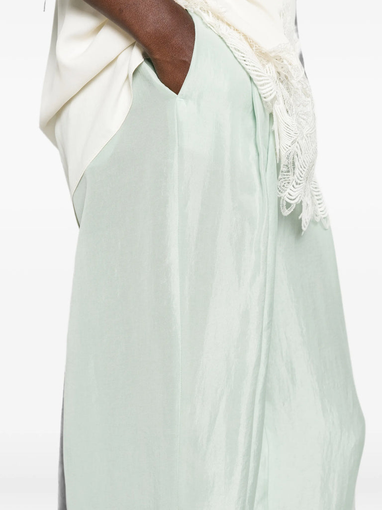 pleated trousers