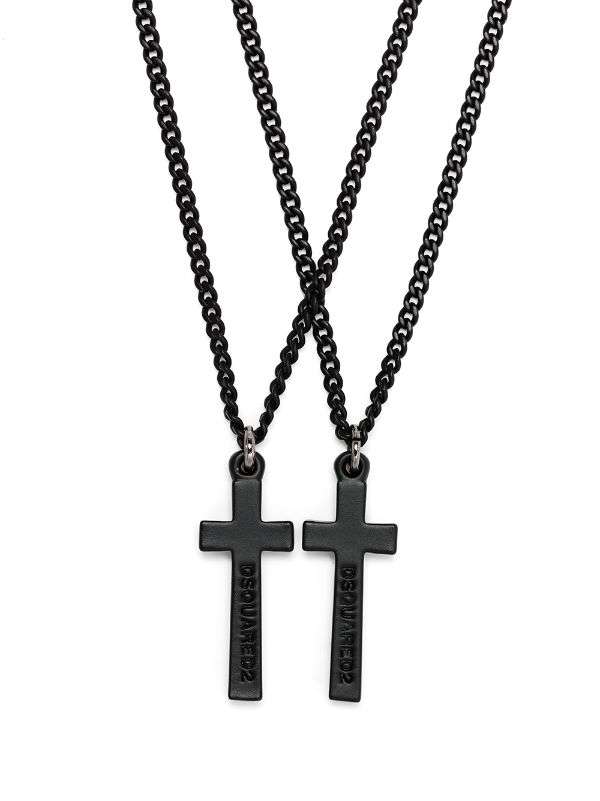Layered cross pendant necklace