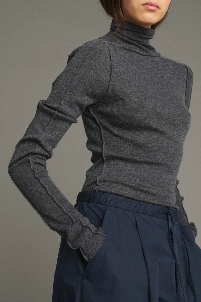 roll-neck wool sweater LOIS