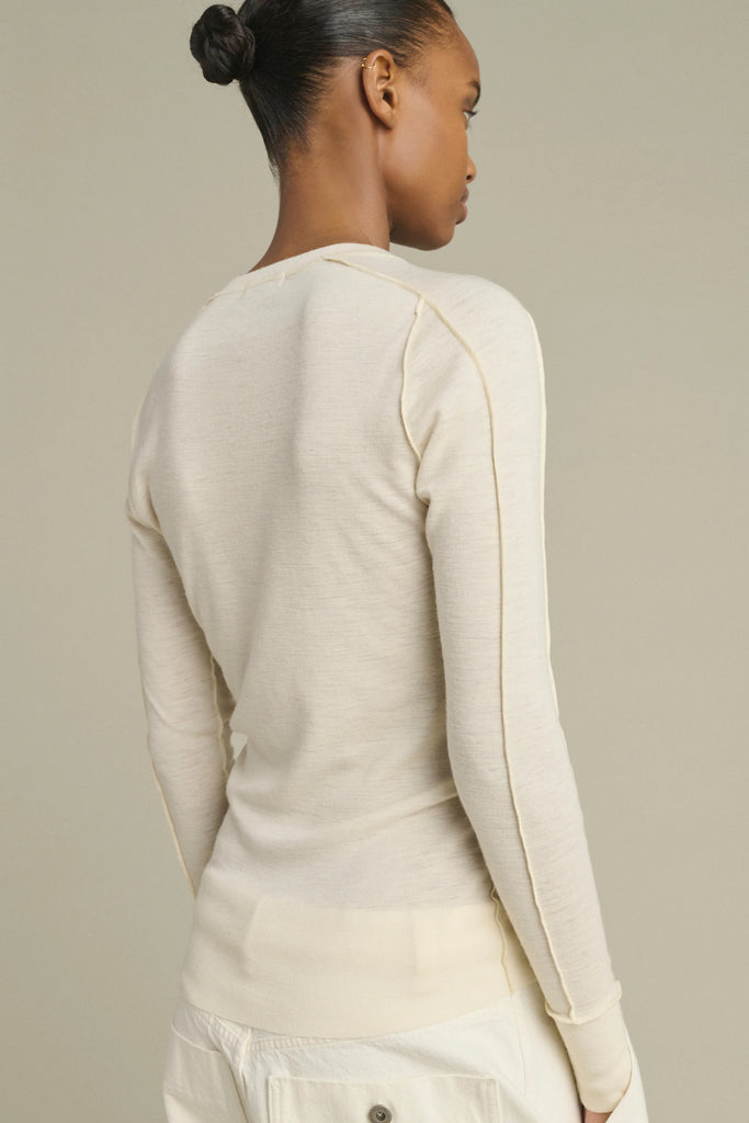 HENLEY T-SHIRT WITH EXPOSED SEAMS IN FLAMMED WOOL LAOS