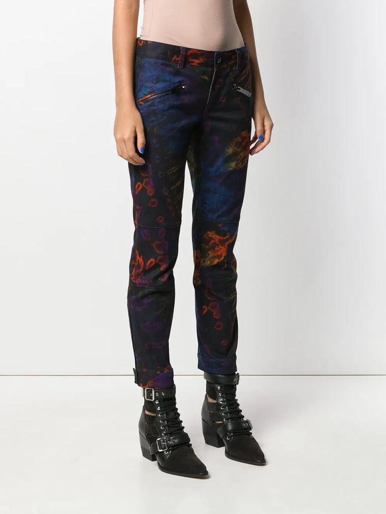Cropped-Hose mit Batikmuster 
