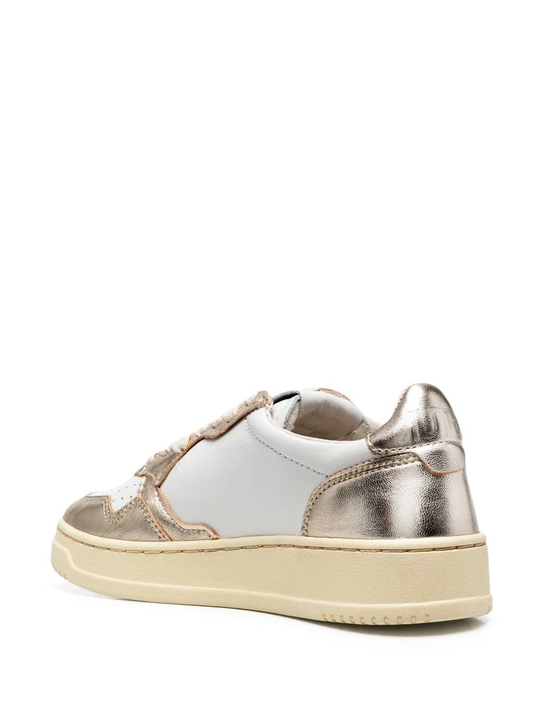 logo-patch lace-up sneakers