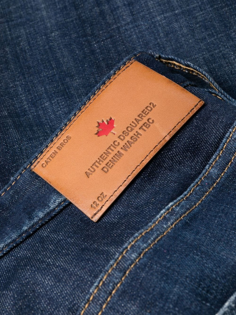 schmal geschnittene Jeans aus Stretch-Baumwolle 
