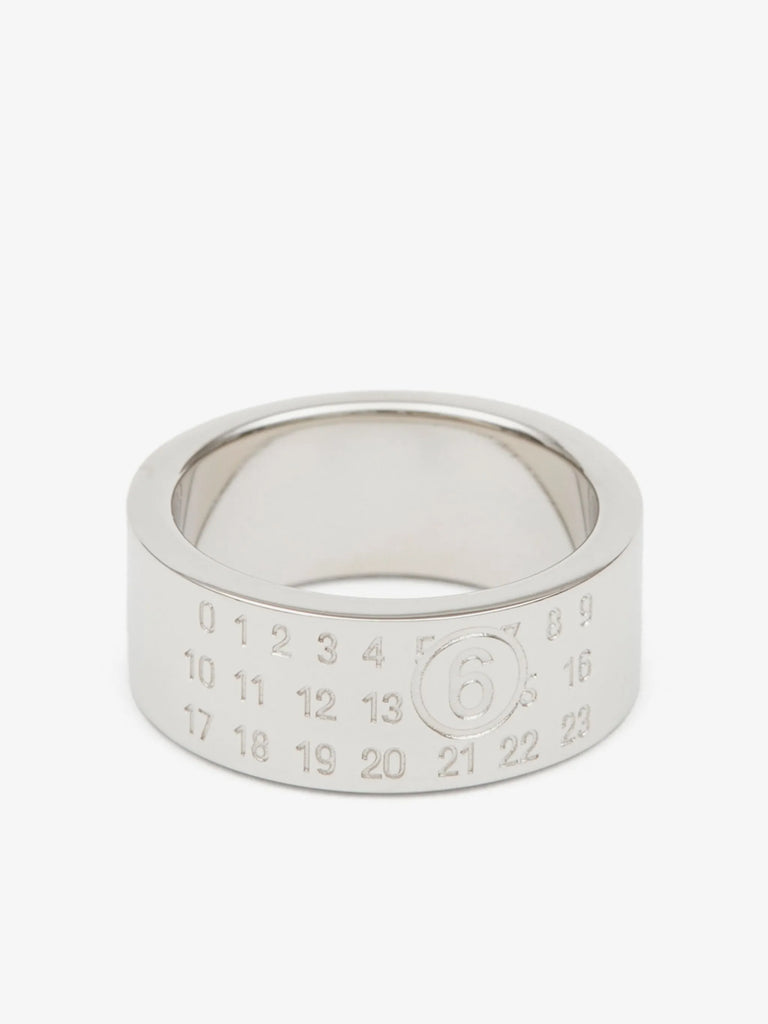 Numeric engraved polished ring