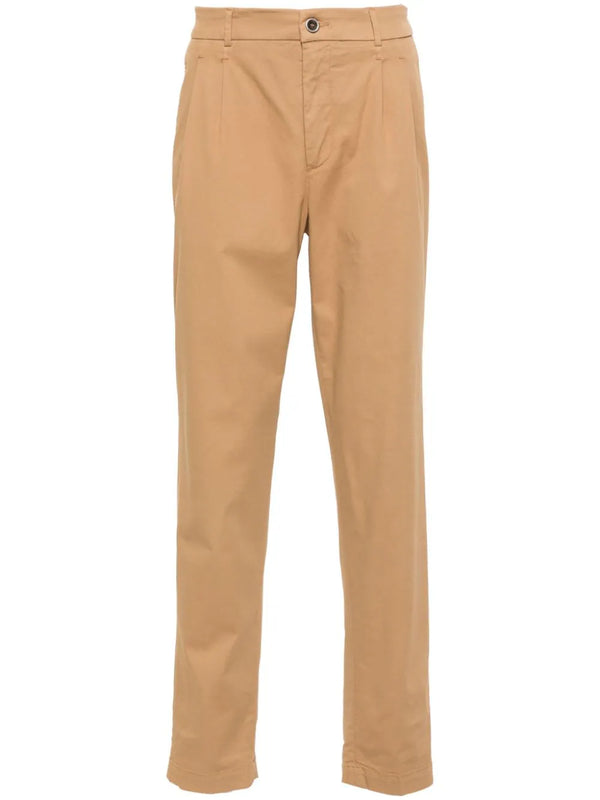 konisch zulaufende Chinohose