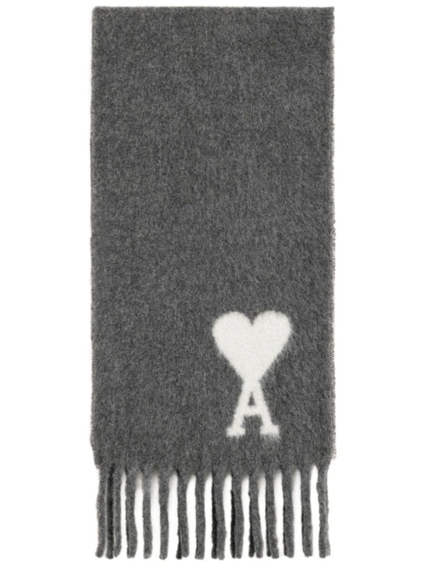 Ami de Coeur scarf