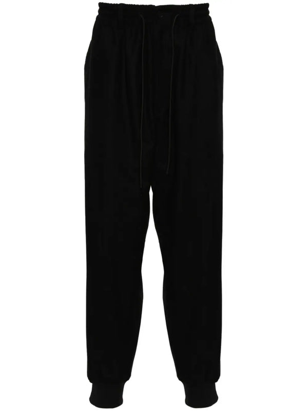 tapered jogging trousers