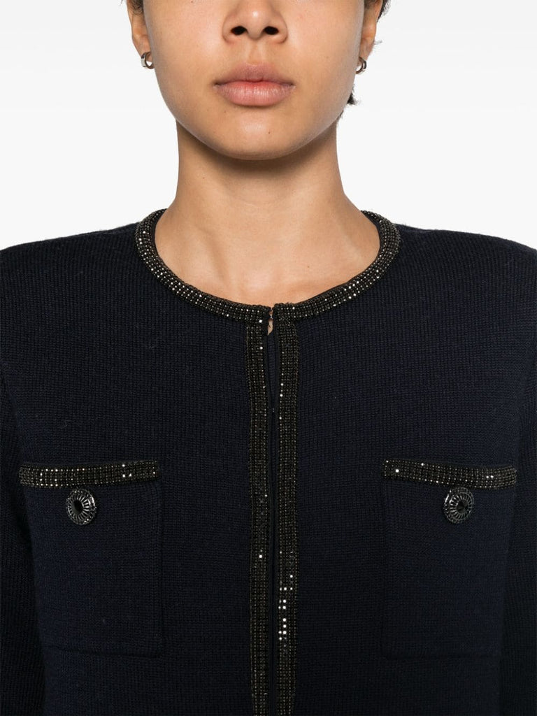 Strickjacke mit Verzierung 