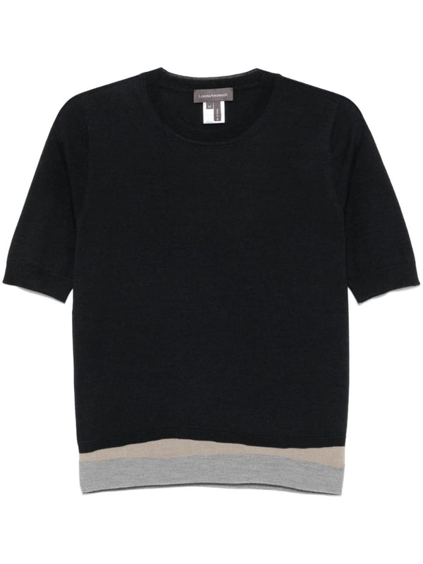 fine-knit T-shirt