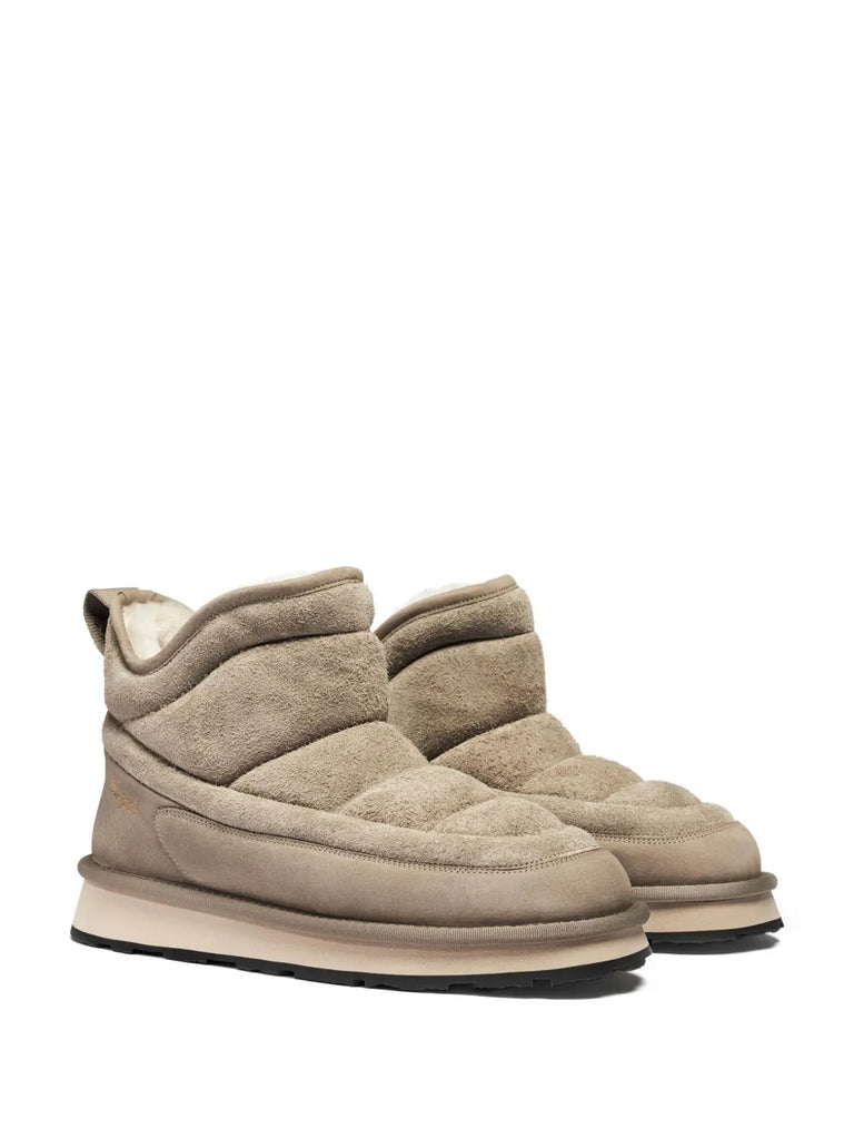 Pillow boots