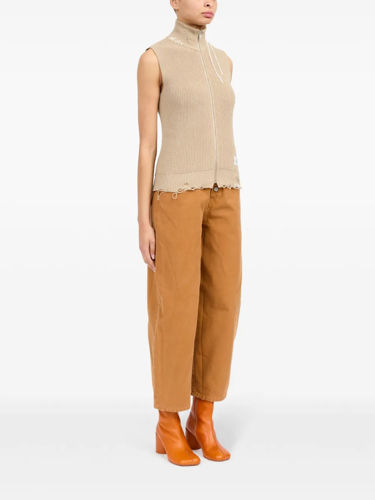 zip-up knitted top
