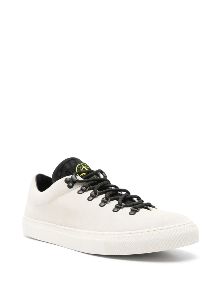 Compass-patch sneakers