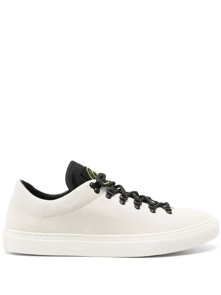 Compass-patch sneakers