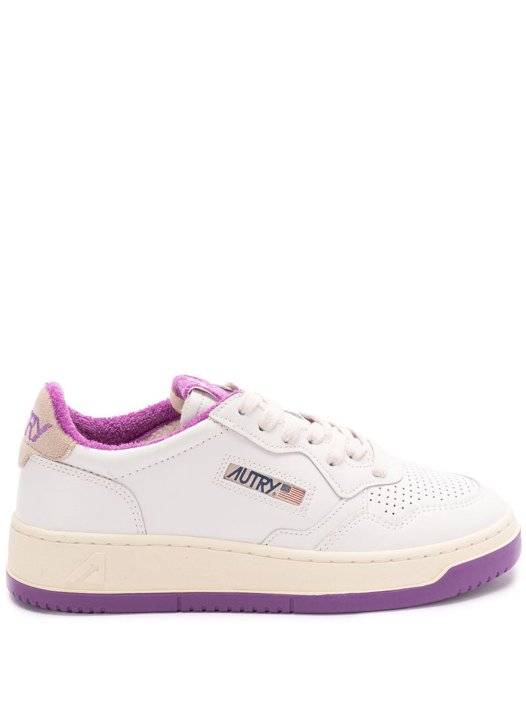 Medalist trainers
