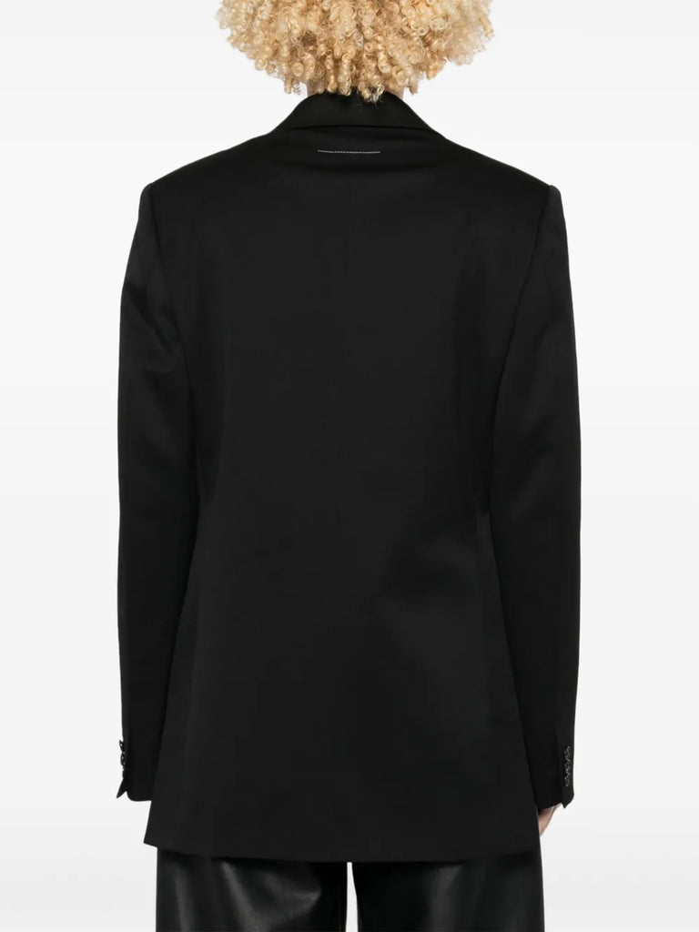 single-breasted blazer