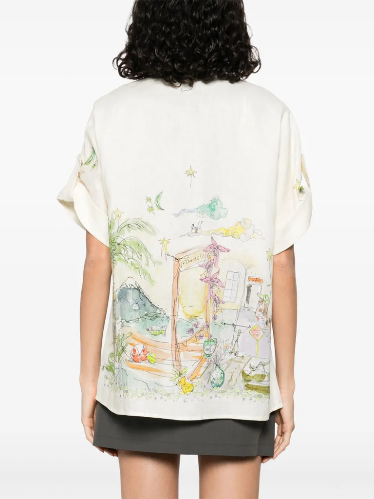 graphic-print shirt