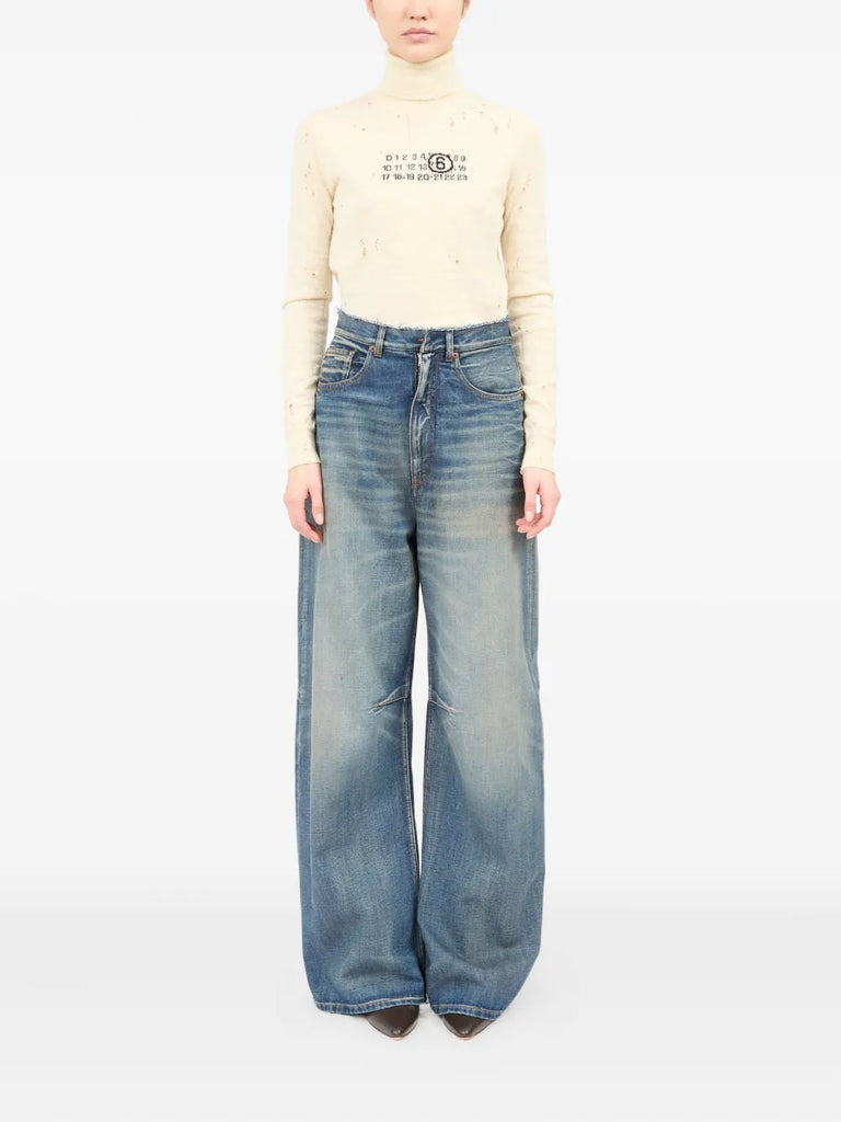 wide-leg jeans
