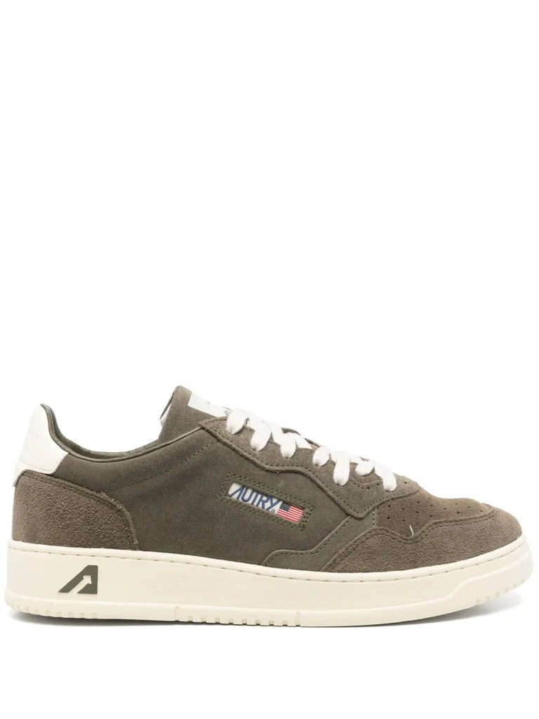 Medalist low sneakers