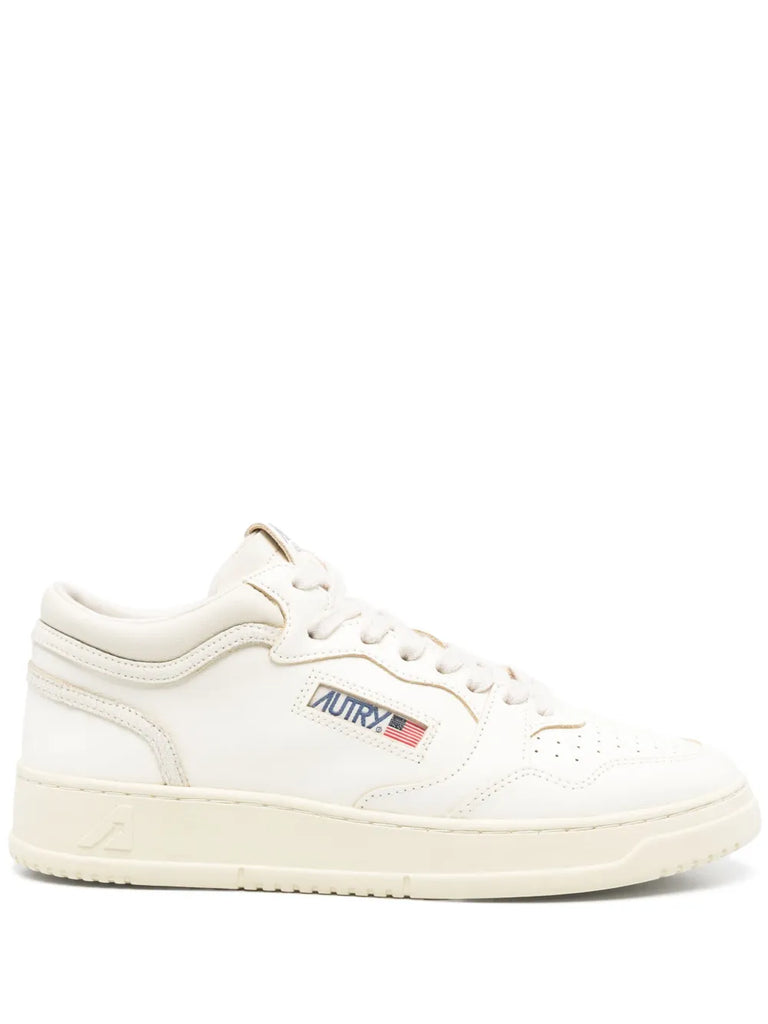 Medalist low sneakers