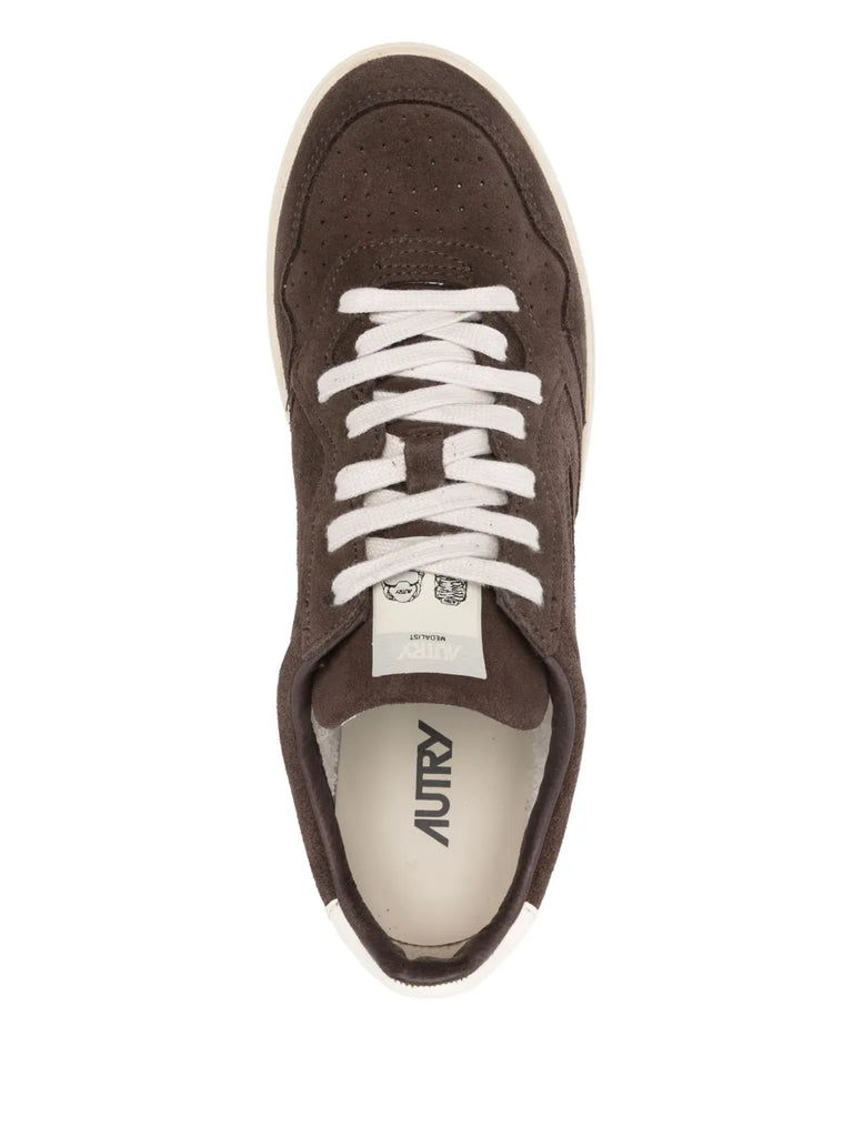 Medalist low sneakers