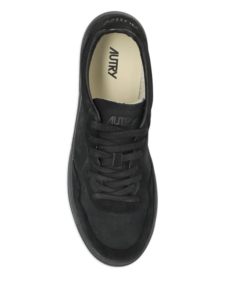 Medalist suede low-top sneakers