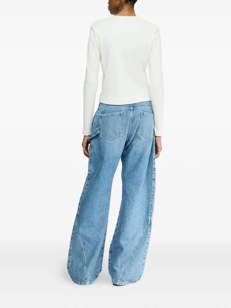 logo-embroidered T-shirt