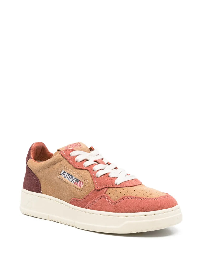 Medalist Low suede sneakers