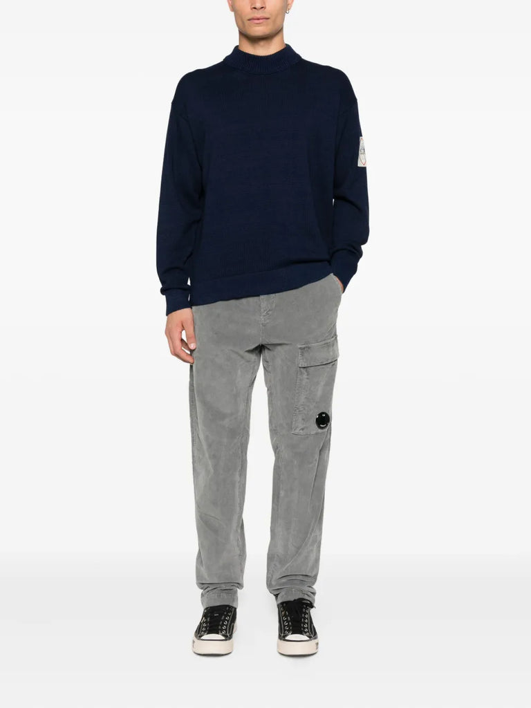 pocket-detail cargo trousers