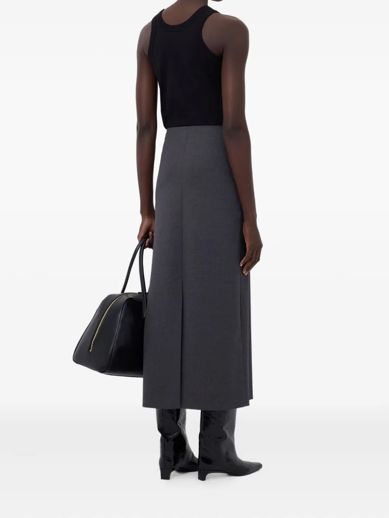 back-vent long pencil skirt