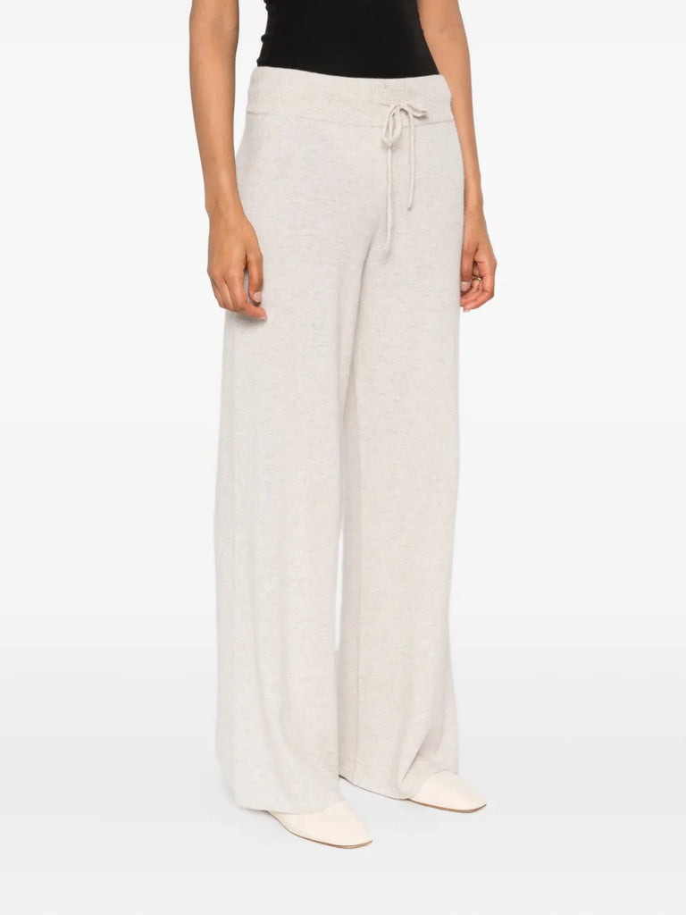 elasticated-waist trousers