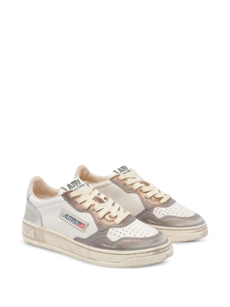 Medalist leather sneakers