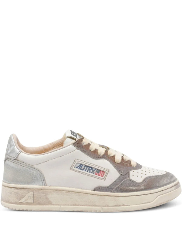 Medalist leather sneakers