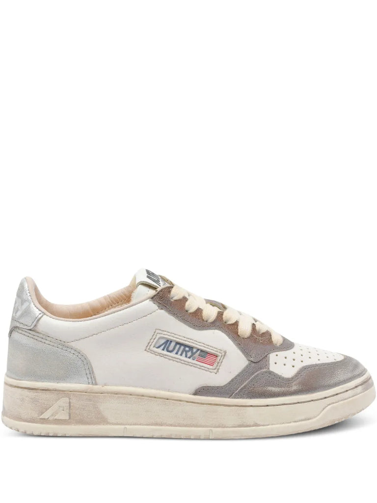 Medalist leather sneakers