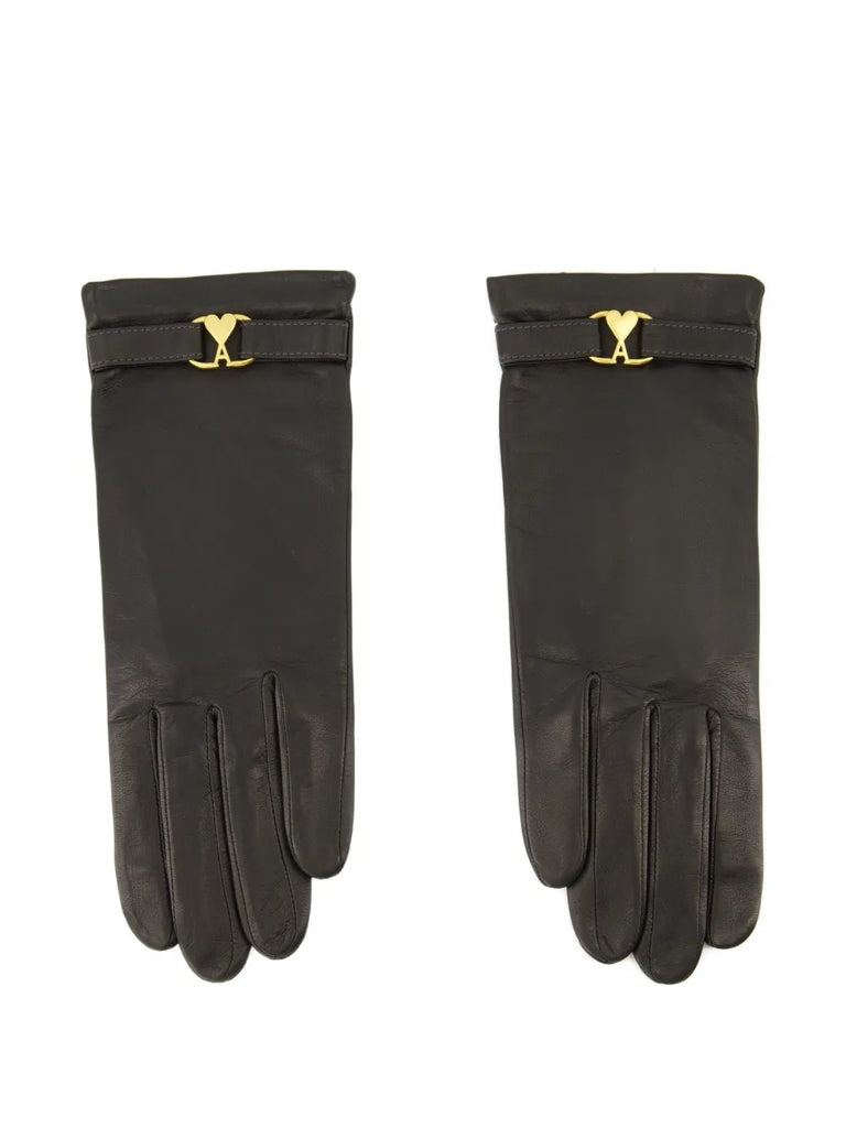 heart-buckle leather gloves