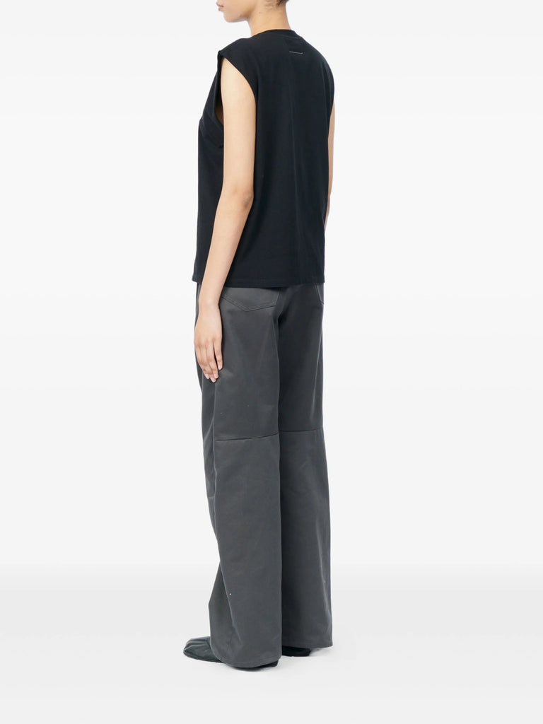 crew-neck vest