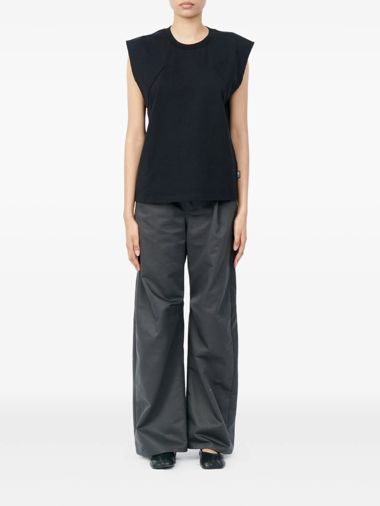 crew-neck vest