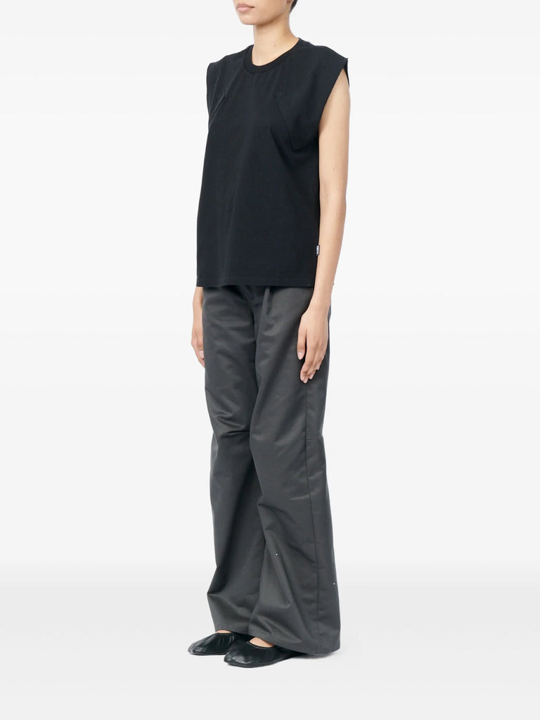 crew-neck vest