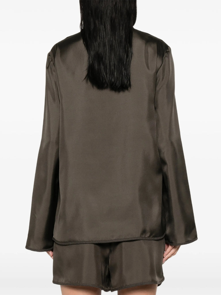 pankou-closure silk blouse